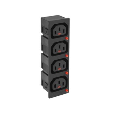 ACT STF074, 4x IEC 60320 C13, Zwart, Vrouwelijk, Recht, 2000 V, 100 mO