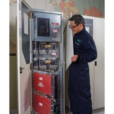 APC WSTRTUP-US-10, Upsilon 30 to 100A UPS