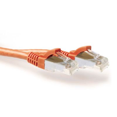 ACT Oranje 7 meter LSZH SFTP CAT6A patchkabel snagless met RJ45 connectoren