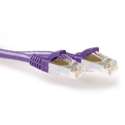 ACT Paarse 30 meter LSZH SFTP CAT6A patchkabel snagless met RJ45 connectoren