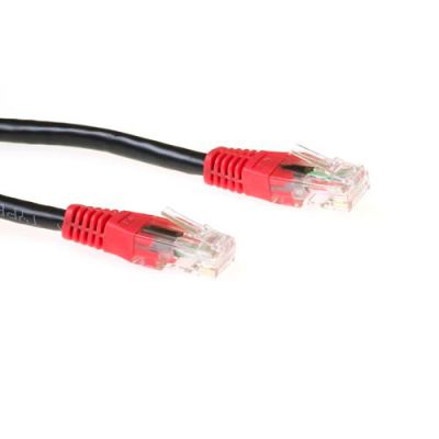 ACT Zwarte 3 meter U/UTP CAT6 patchkabel cross met RJ45 connectoren
